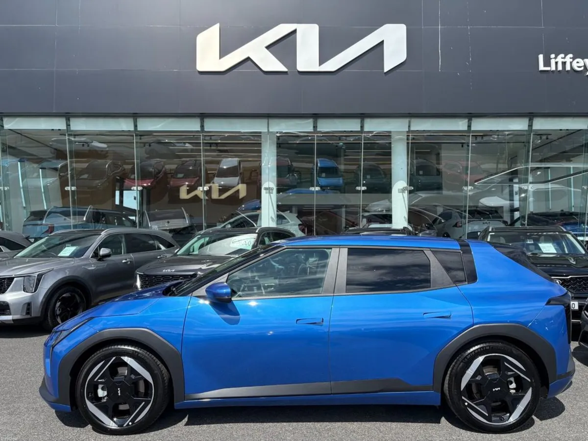 Kia EV4 Earth K3 (Range 594km) - Image 3