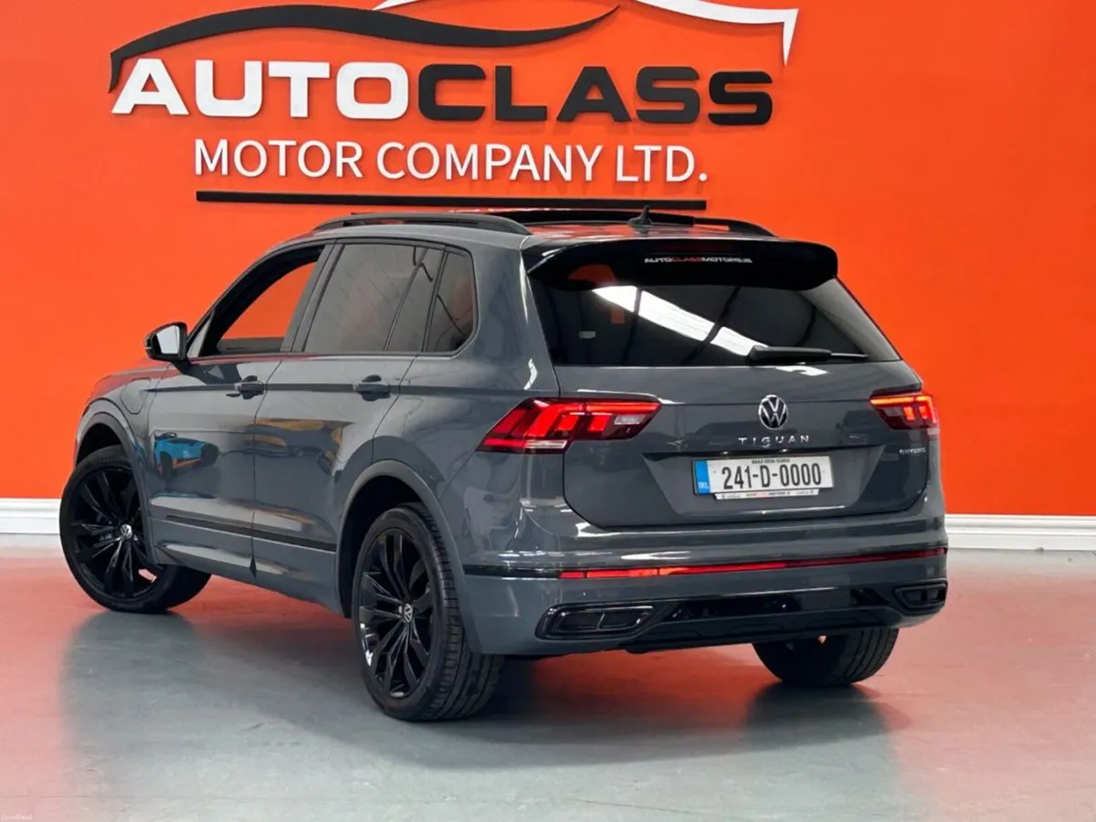 Volkswagen Tiguan BLACK EDITION RLINE TSI DSG #40 - Image 5