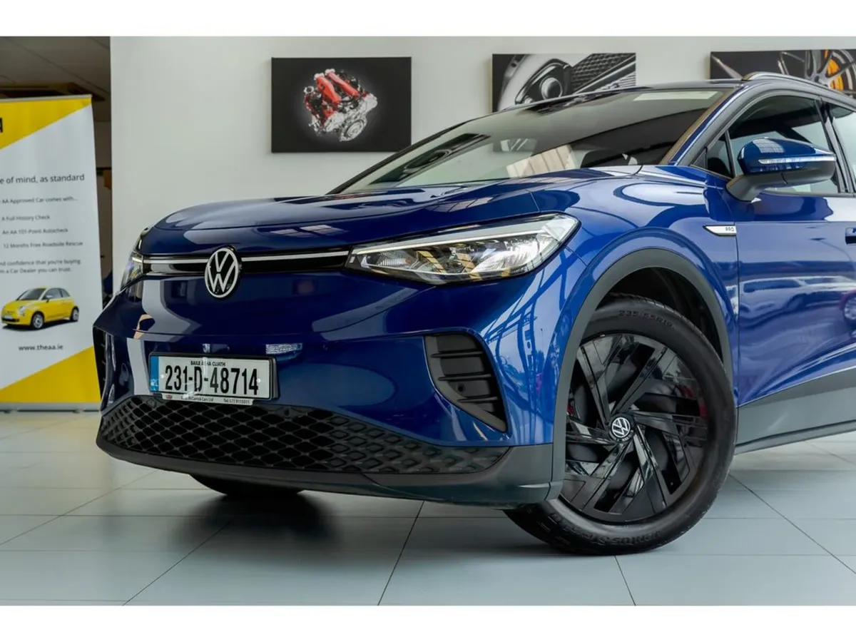 Volkswagen ID.4 77KW Life PRO 148PS 5DR Auto - Image 3