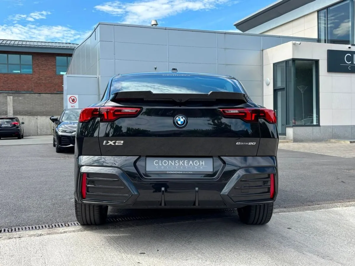 BMW iX2 EDRIVE20 M SPORT - Image 6