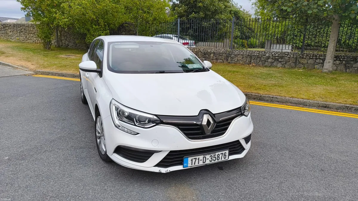Renault Megane 2017 - Image 1