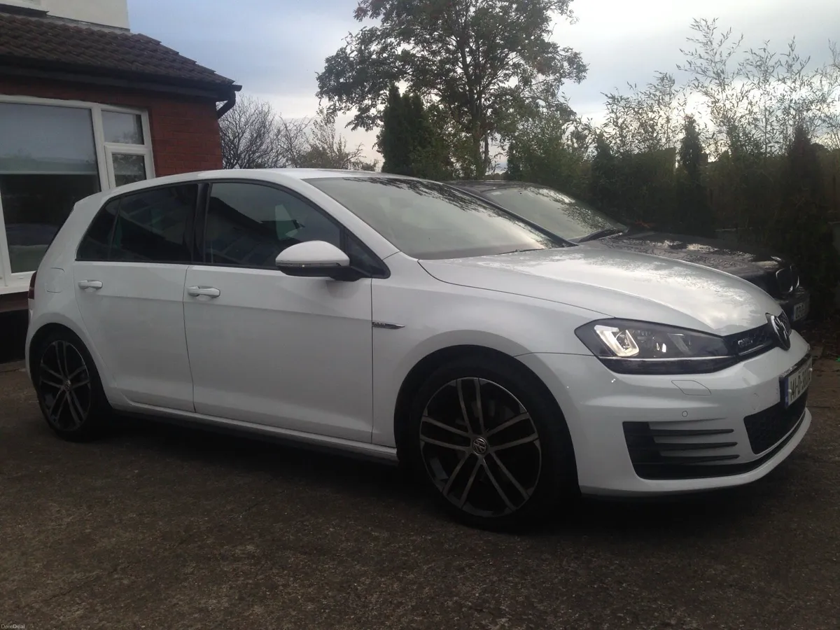 Volkswagen Golf gtd - Image 5