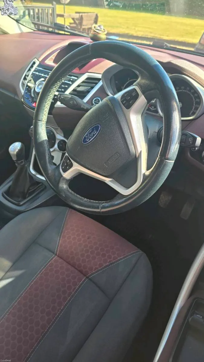 Ford Fiesta - Image 5