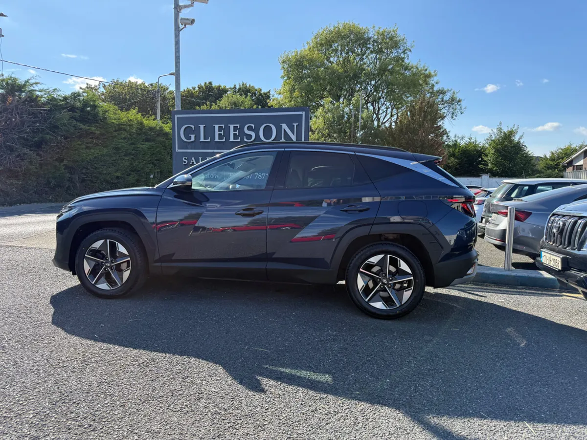 242 Hyundai Tucson 1.6 Diesel Executive- New Model - Image 2