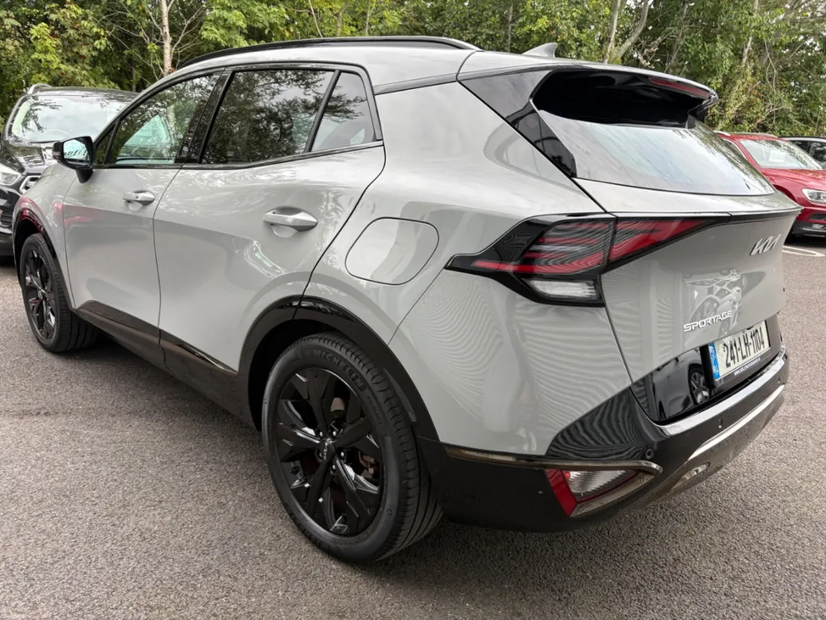 Kia Sportage 1.6 PETROL PLUG IN HYBRID ANNIVERSARY - Image 5