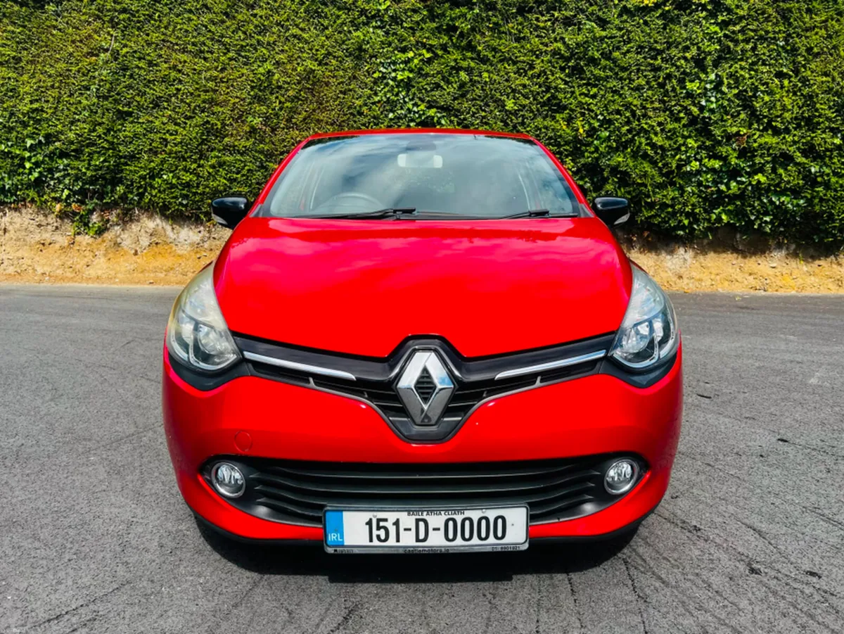 Renault Clio FINANCE AVAILABLE - Image 4