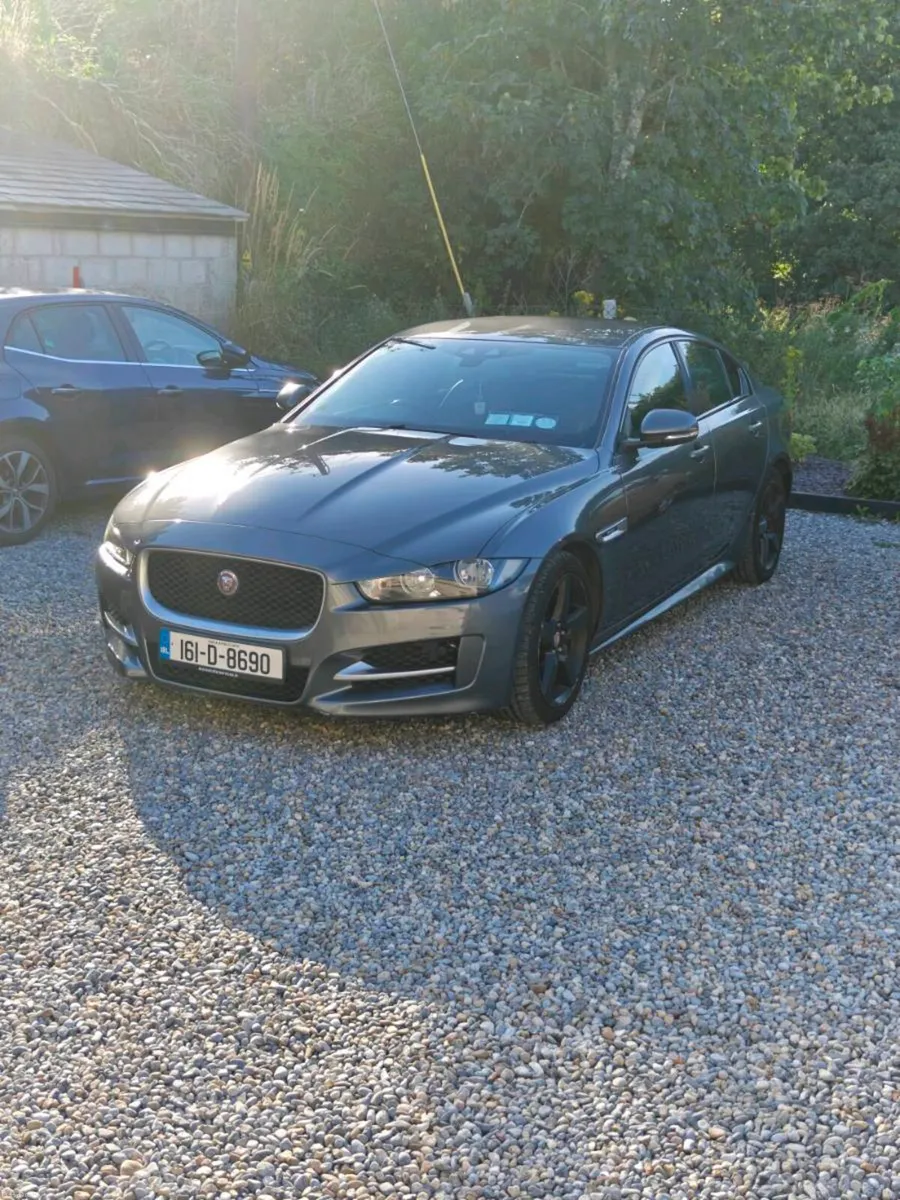 Jaguar XE R-Sport Automatic - Image 6
