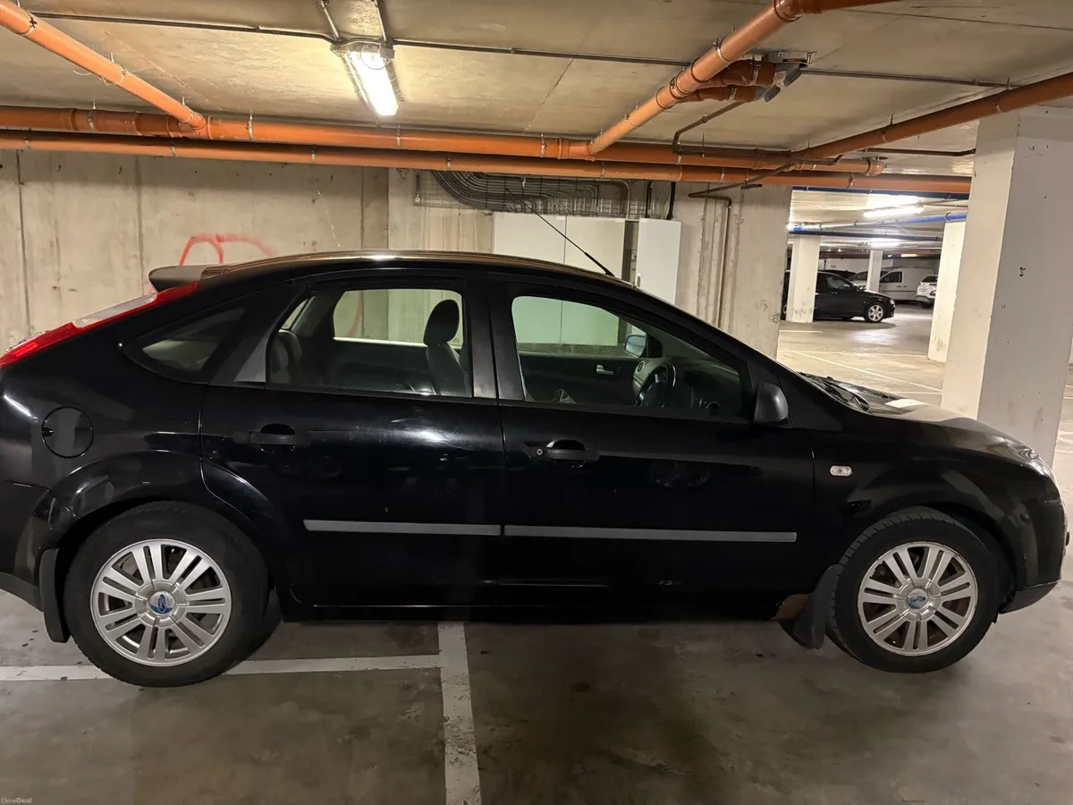 2005 Ford Focus 1.4 - NCT & Tax until end of Sept - Image 6