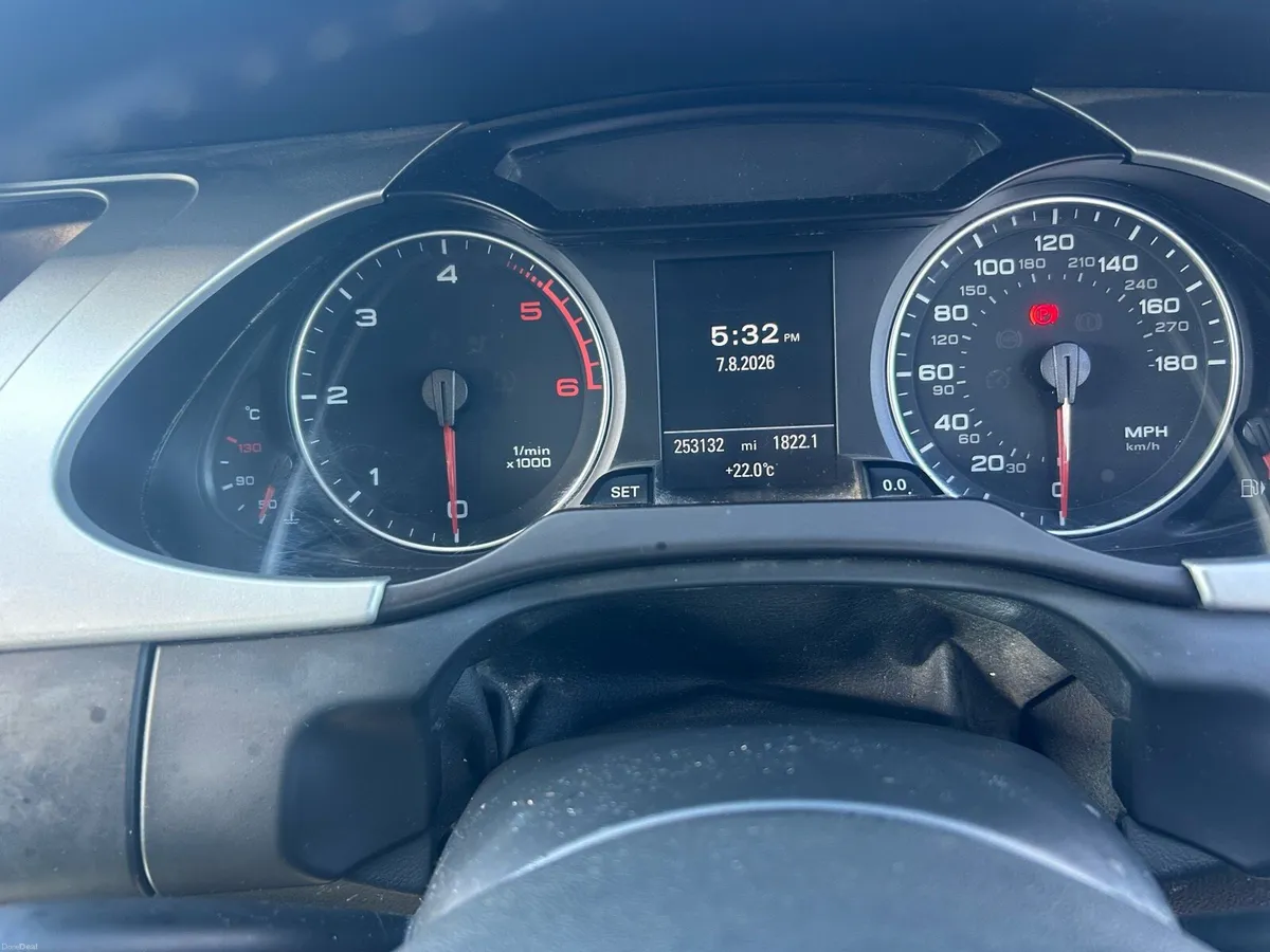 Car - Image 4