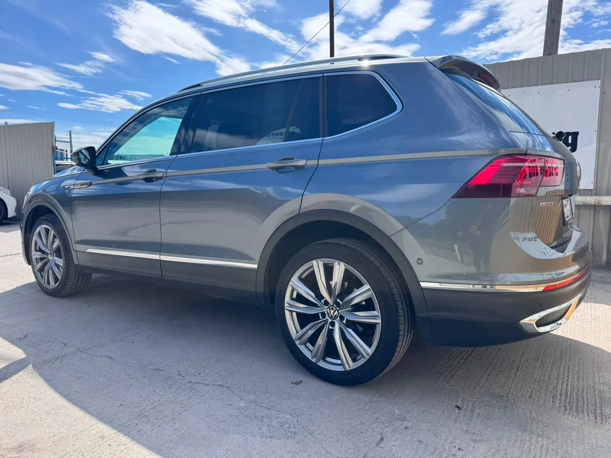 2022 VW Tiguan 2.0 TDI 150HP Elegance DSG 7 Seater - Image 6
