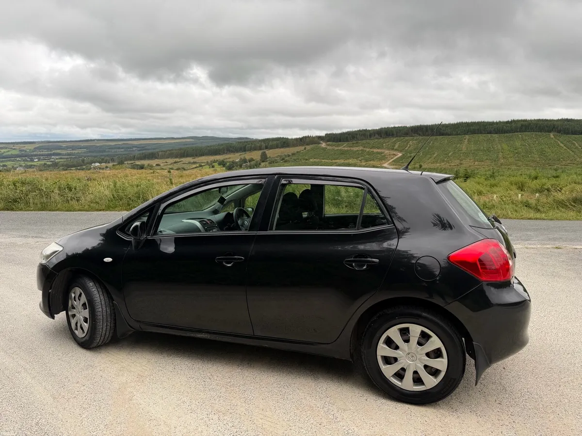 Toyota Auris - Image 3