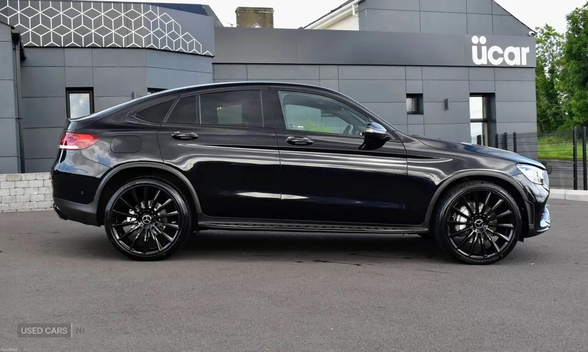 Mercedes-Benz GLC 2.0 GLC 220 D 4Matic AMG Line Au - Image 4