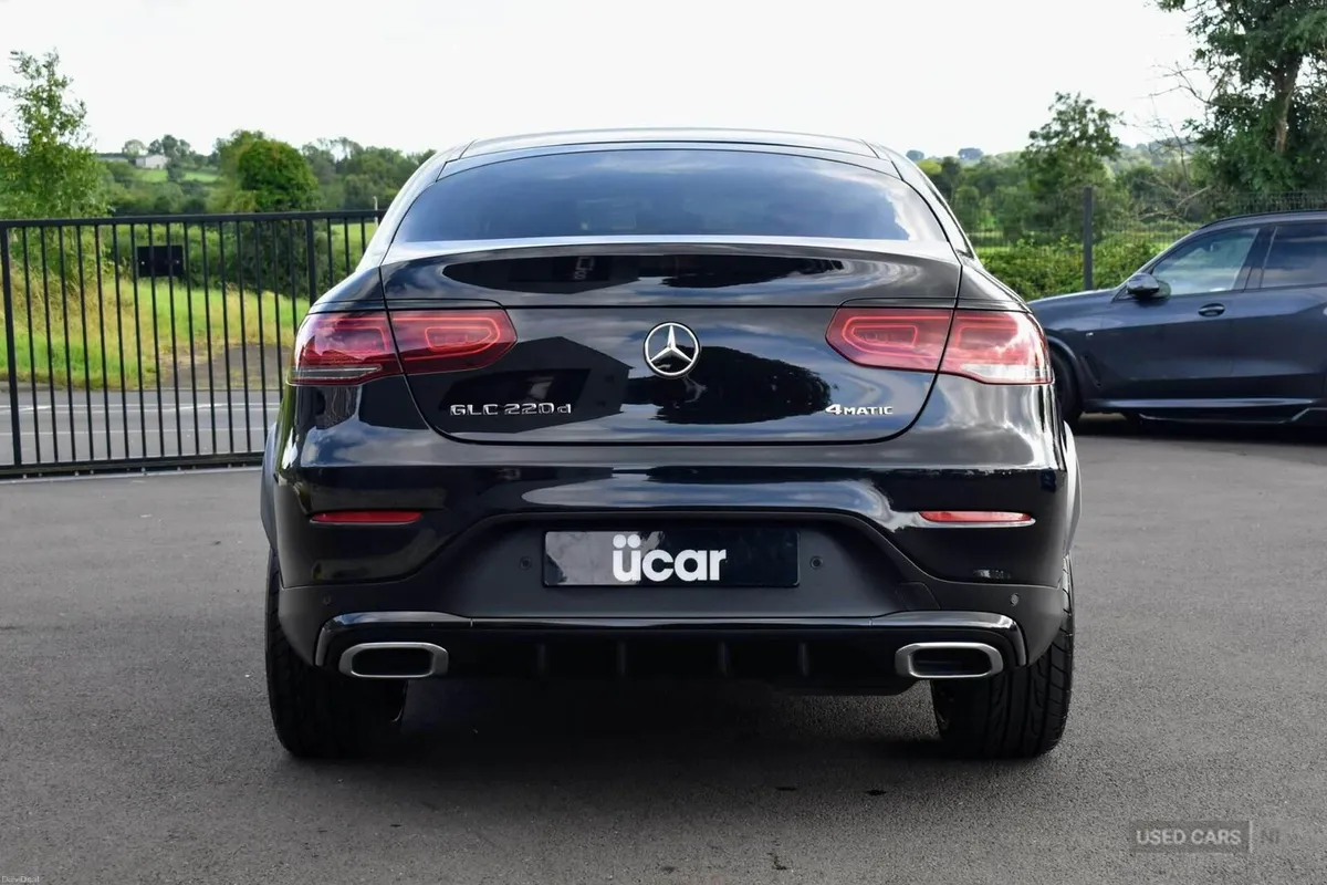 Mercedes-Benz GLC 2.0 GLC 220 D 4Matic AMG Line Au - Image 6