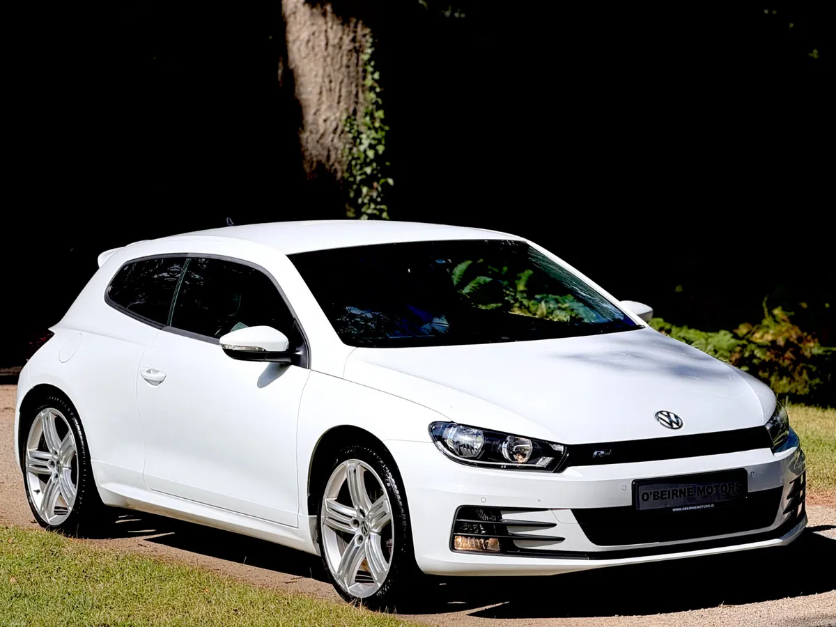 2.0TDI 150BHP 6SPD * FULL FACTORY R-LINE * - Image 2