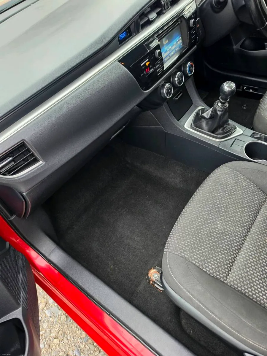 2016 Toyota Corolla - Image 6