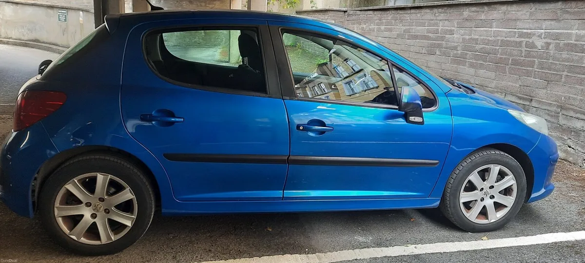 Peugeot 207 2008 - Image 2