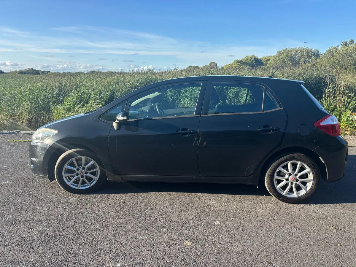 2012 Toyota Auris 1.4 D4D 198k, new serv+NCT - Image 3