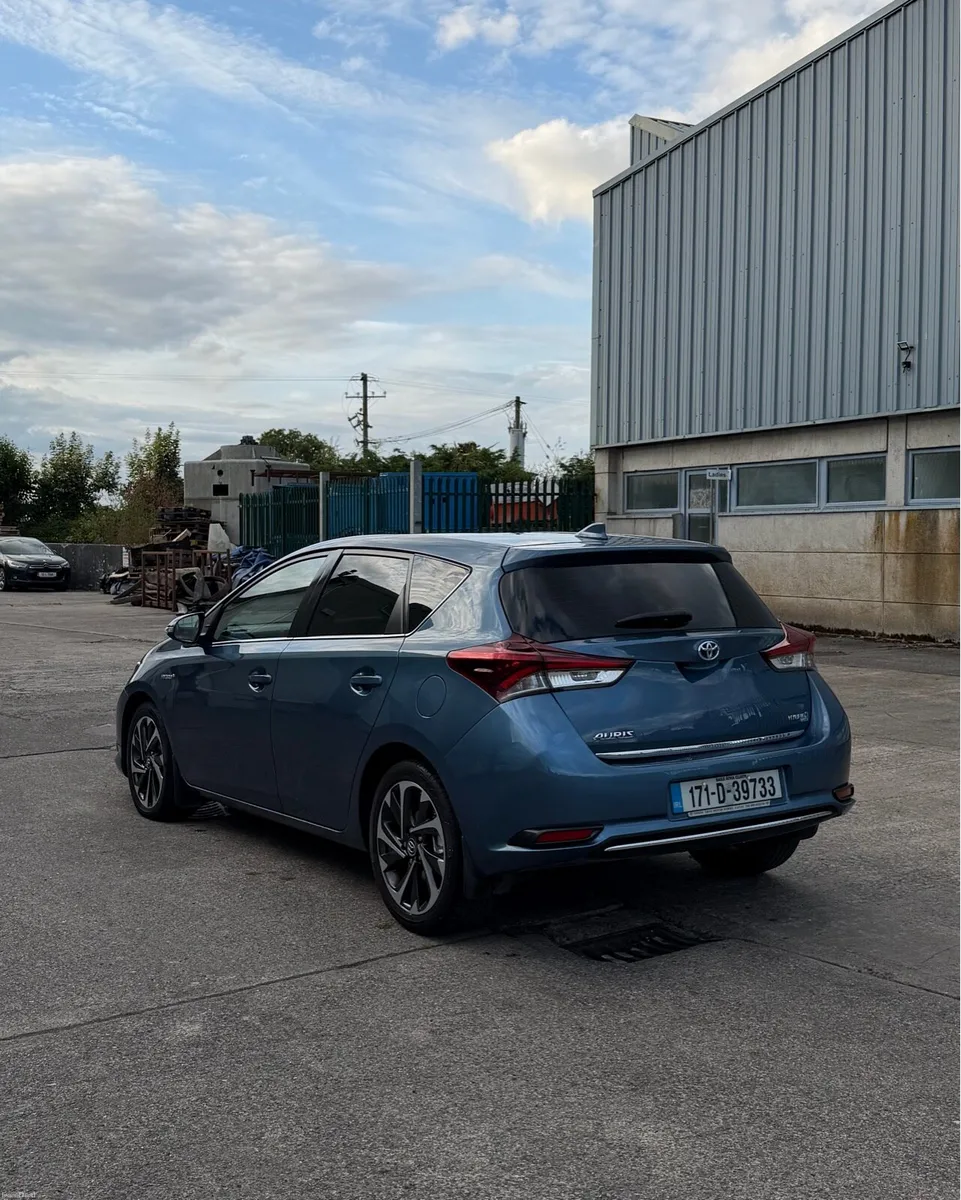 Toyota Auris 2017, LUNA, 1.8 P/HYB, NCT/TAX - Image 5