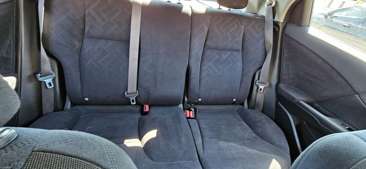 Honda Civic 2013 - Image 4
