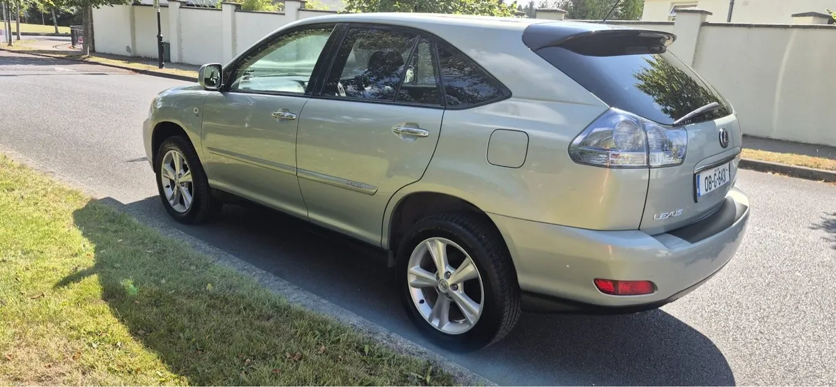 08 Lexus RX400h Automatic - Image 3