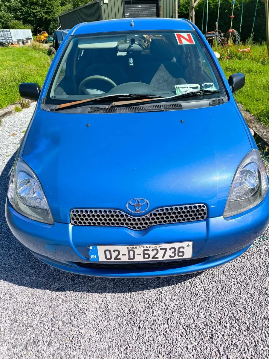 Toyota Yaris 2002 - Image 6