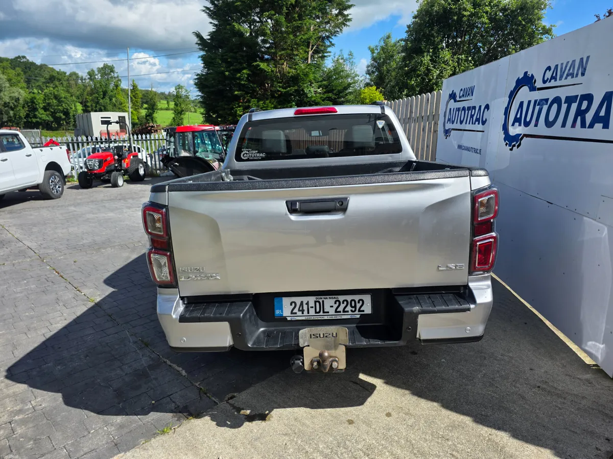 2024 Isuzu D-Max LSE - Image 3