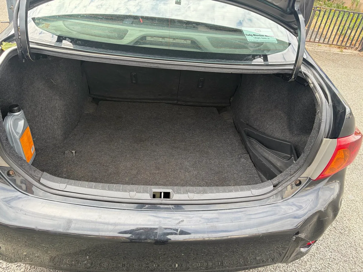 Toyota corralla - Image 2