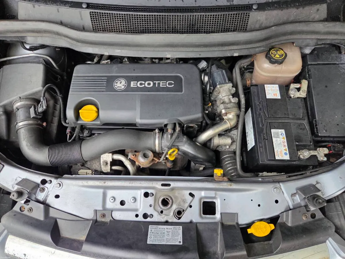 Vauxhall Zafira 2011 - Image 6