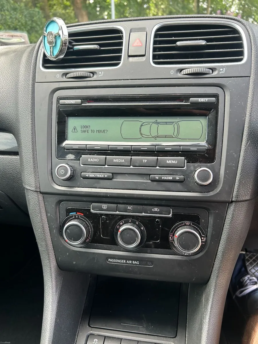 2011 Volkswagen Golf 1.2 TSI - Image 3