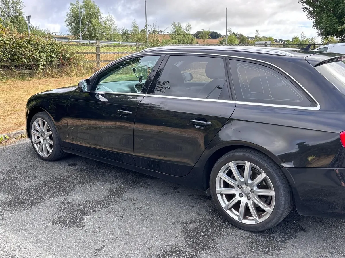 Automatic Audi A4 Estate 2015 - Image 3
