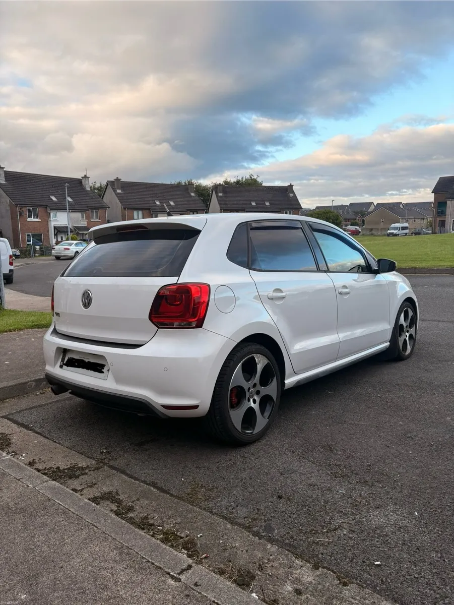 Volkswagen Polo 2012 - Image 4