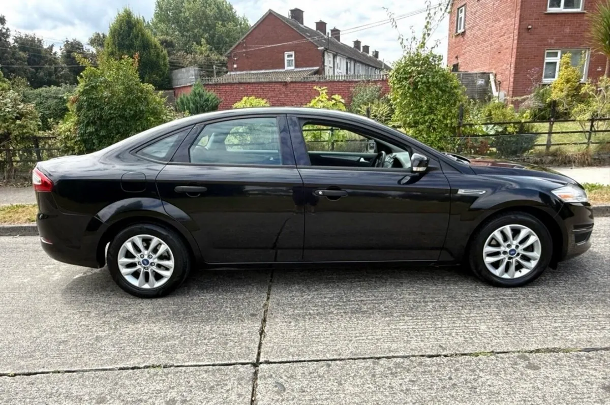 2013 Ford Mondeo NCT 02-2027 TAX 08-2026 low km - Image 3