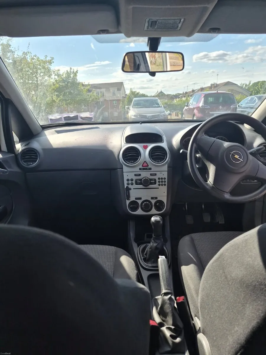 Opel Corsa 2011 - Image 6