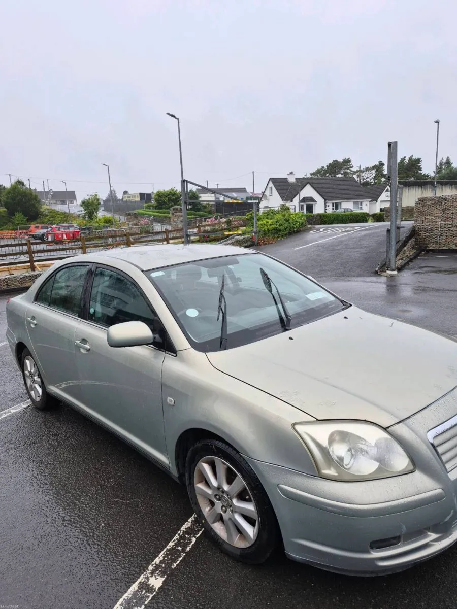2006 Toyota Avensis - Image 1