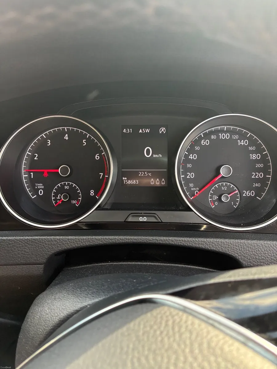Volkswagen Golf 2014 - Image 2