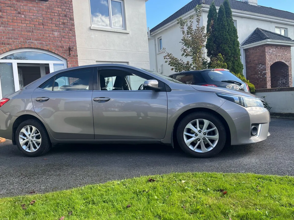 Toyota Corolla - Image 1