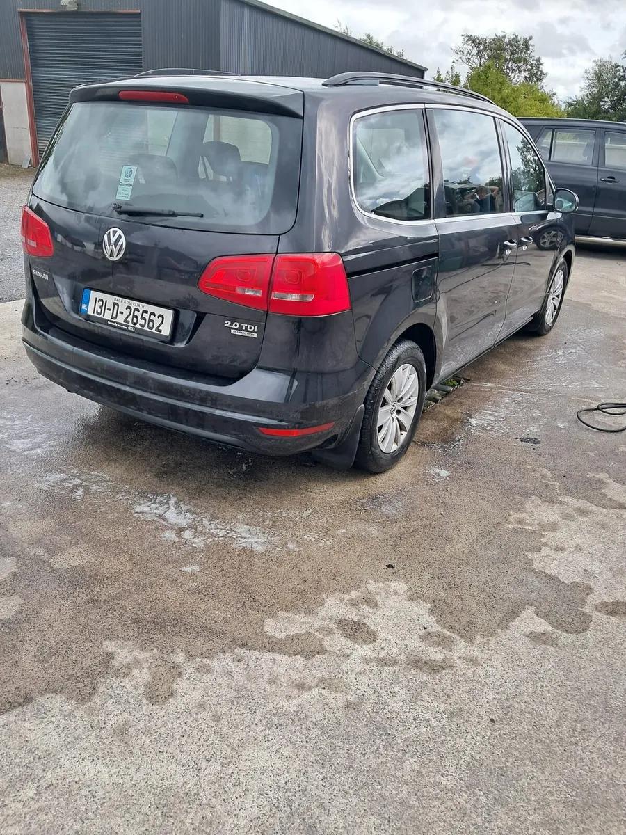 Volkswagen Sharan 2013 - Image 2
