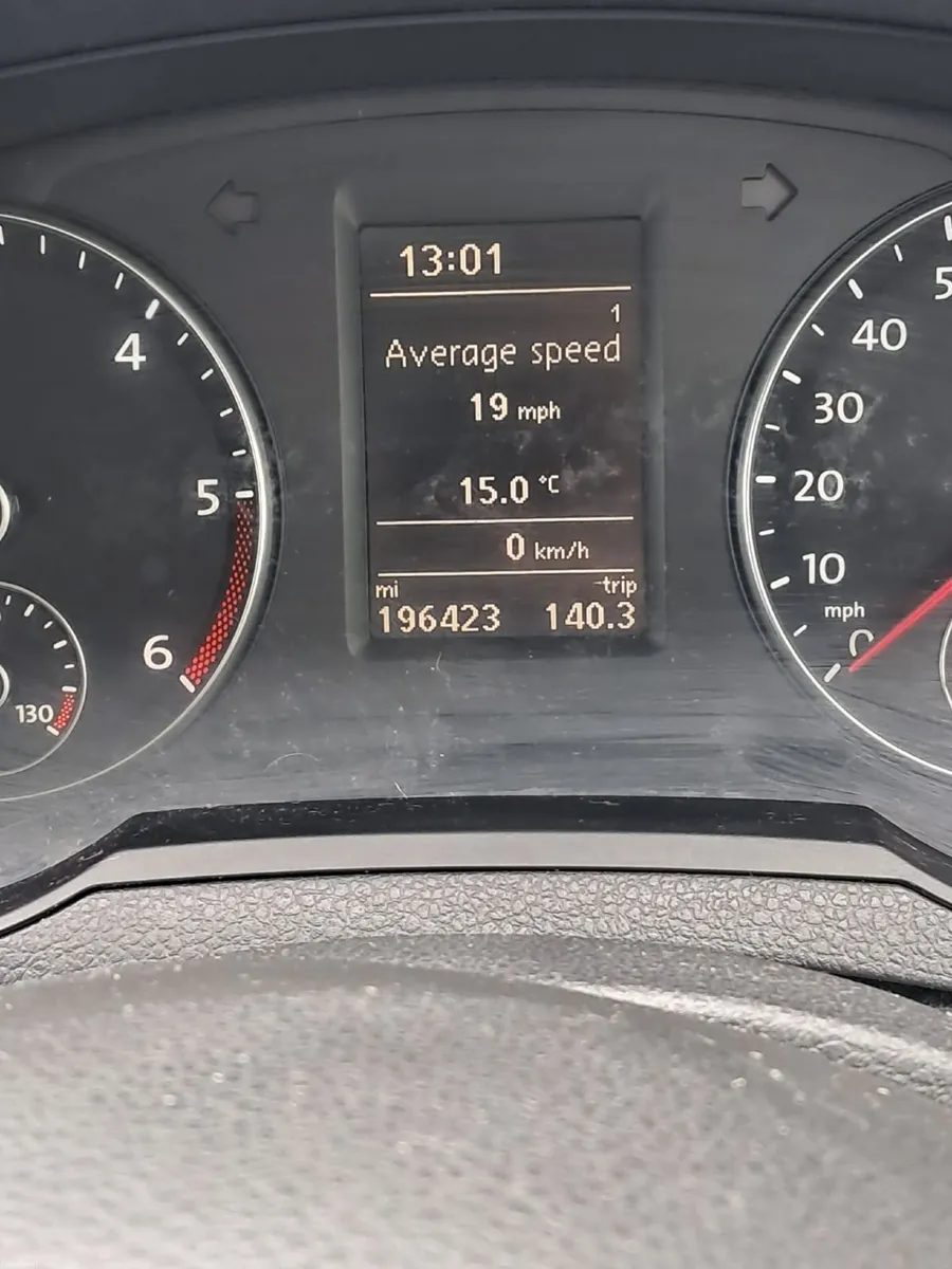 Volkswagen Sharan 2013 - Image 5