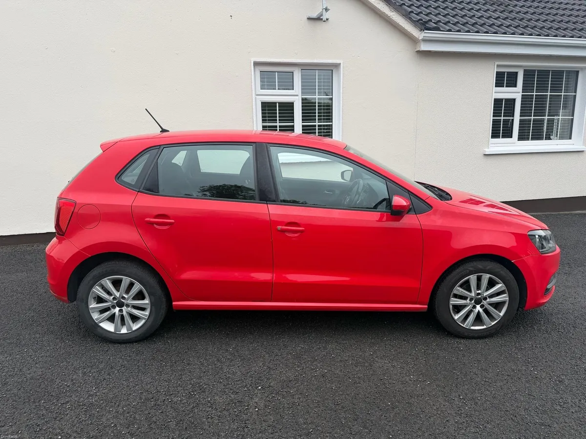 2015 Volkswagen Polo 1.0 Petrol - Image 2