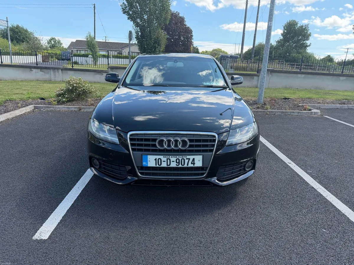 2010 Audi A4 - Image 2