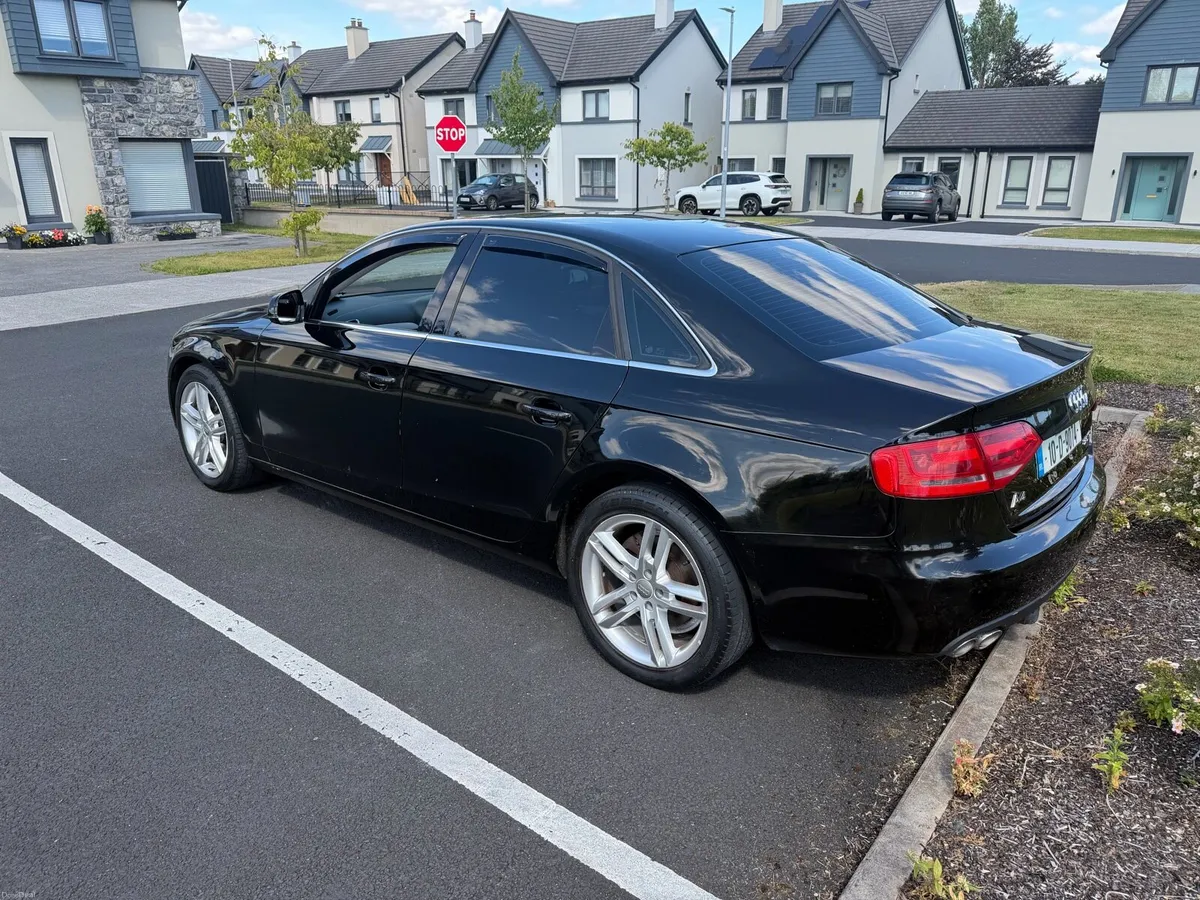 2010 Audi A4 - Image 4