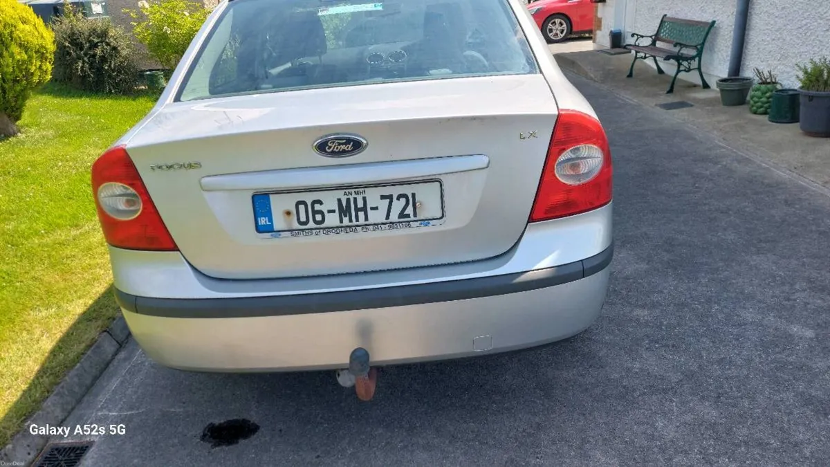 06 FORD FOCUS LX - Image 4