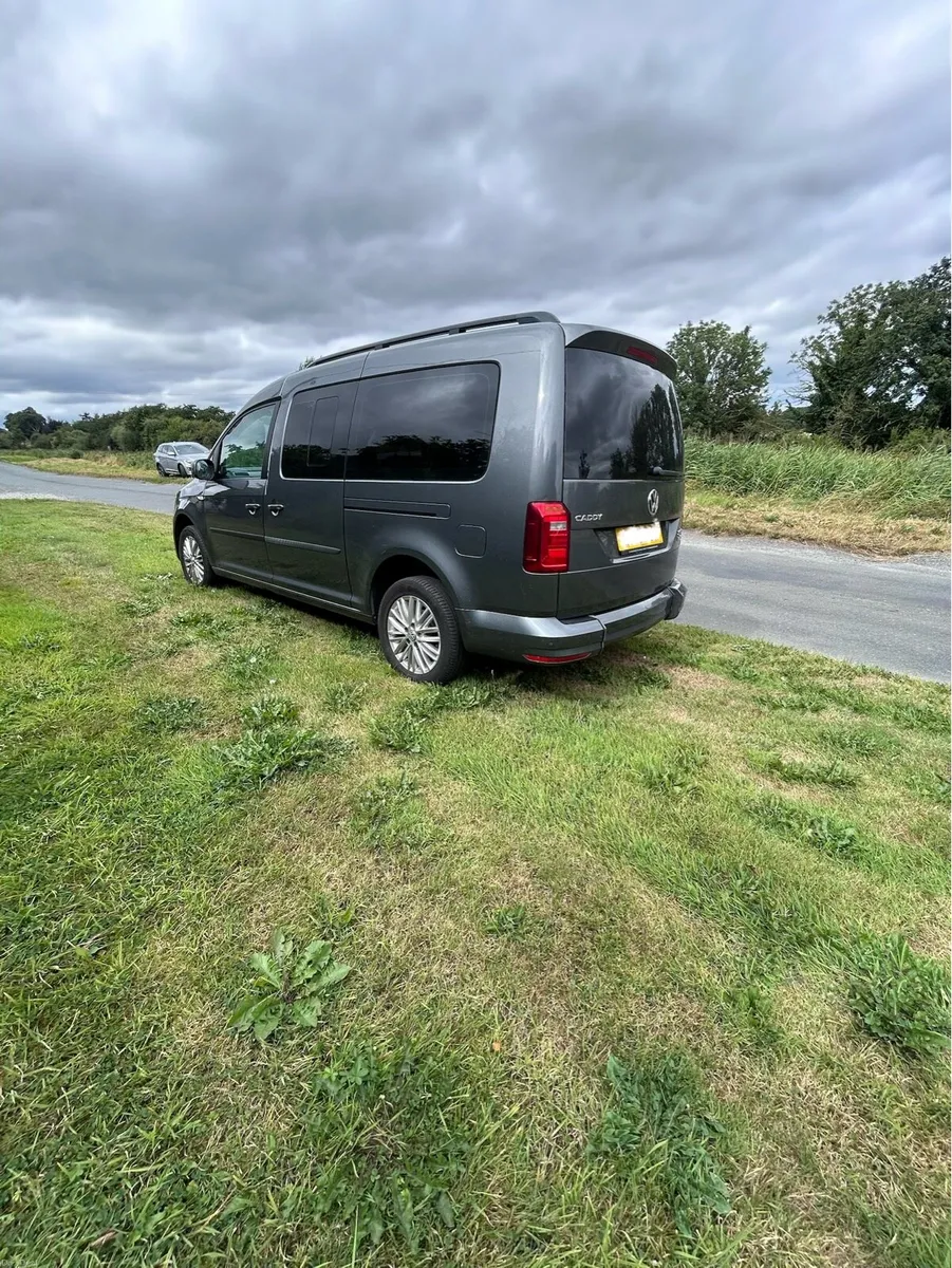 Vw caddy maxi life WAV - Image 4