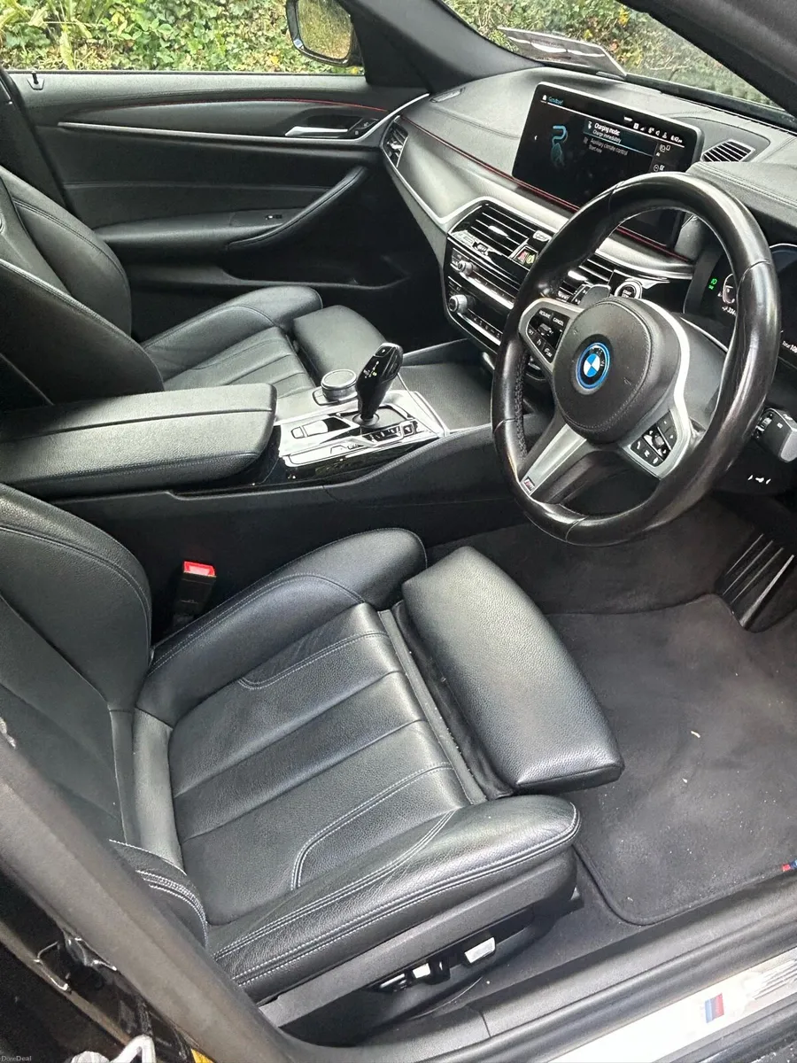 BMW 530e - Image 6