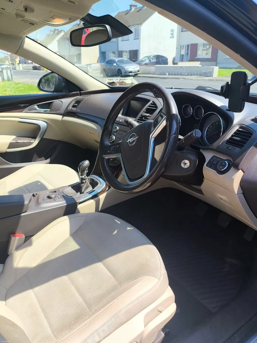 Opel Insignia 2013 - Image 4