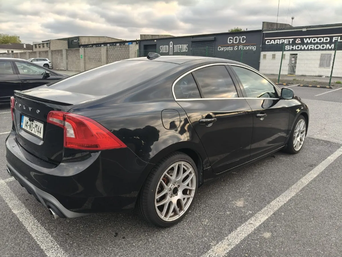 Volvo S60 2014,  R Design trim, 1.6 Diesel - Image 5