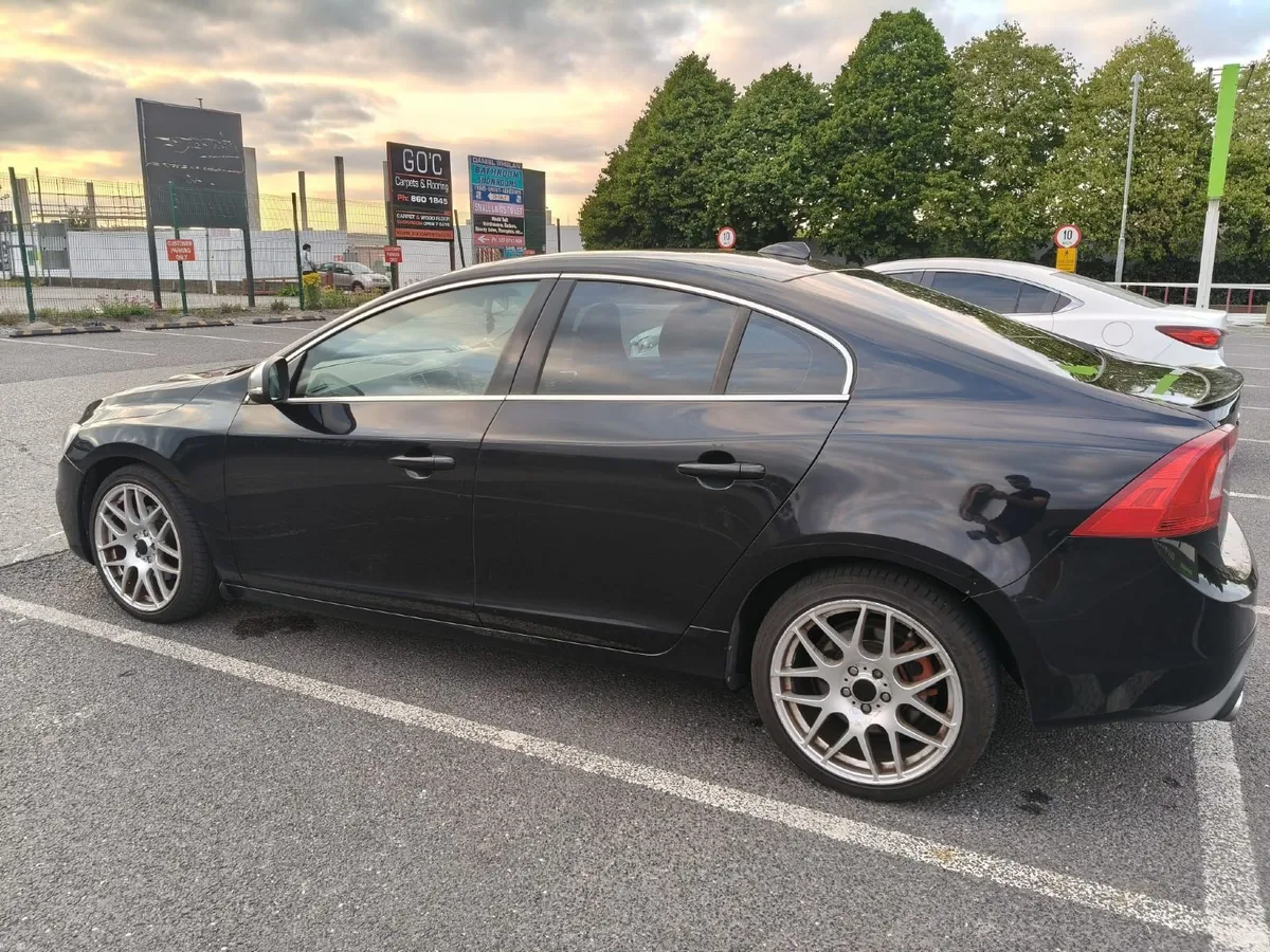 Volvo S60 2014,  R Design trim, 1.6 Diesel - Image 6
