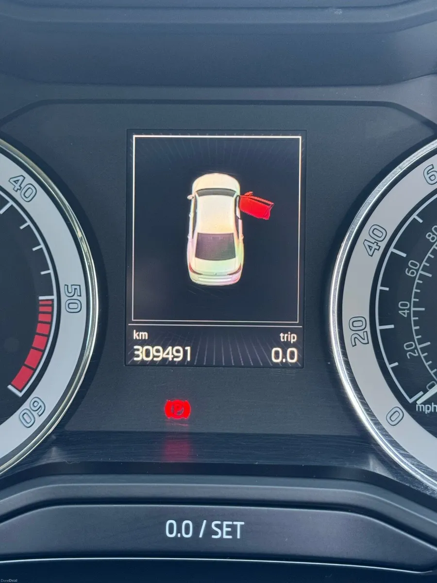 Skoda Superb L&K - Image 6