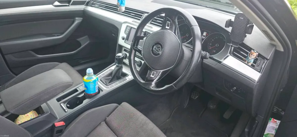 Volswagen Passat 2.0L Bluemotion - Image 6