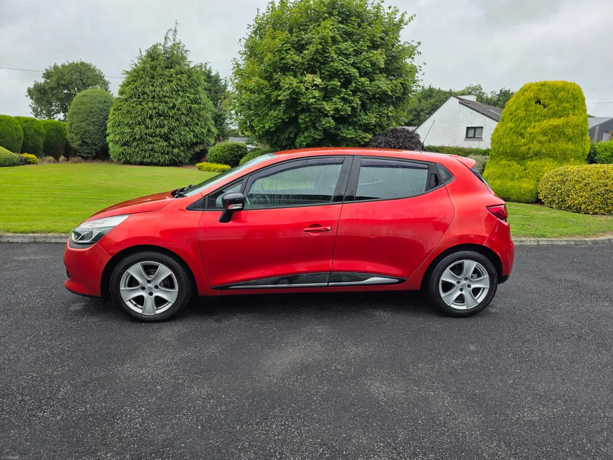 RENAULT CLIO 1.5 DCI DYNAMIQUE NAV..LOW MILES - Image 3